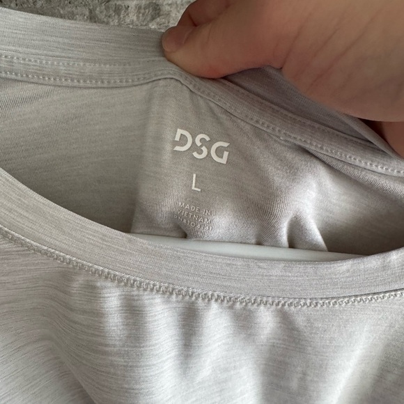 DSG Long Sleeve Gray Top - Picture 2 of 3